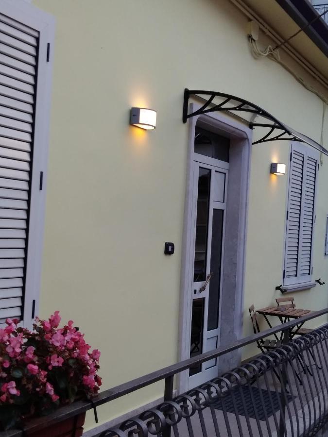 Al Cortile Benevento Exterior foto